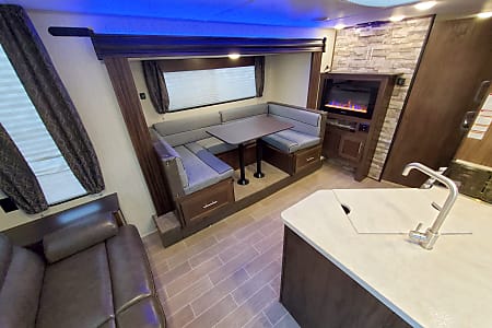 Travel trailer