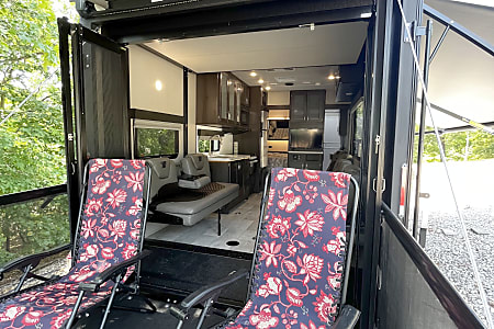 Travel trailer