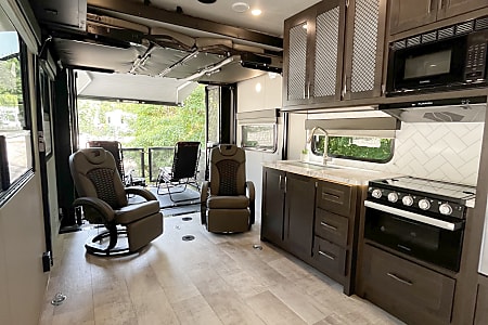 Travel trailer