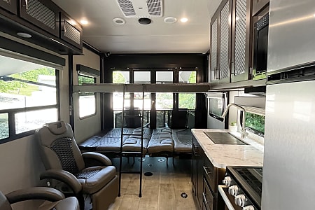 Travel trailer