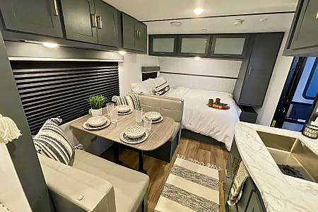 Travel trailer