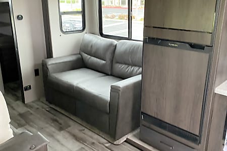 Travel trailer