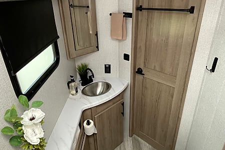 Travel trailer