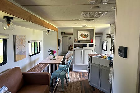 Travel trailer