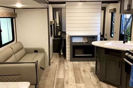 Travel trailer