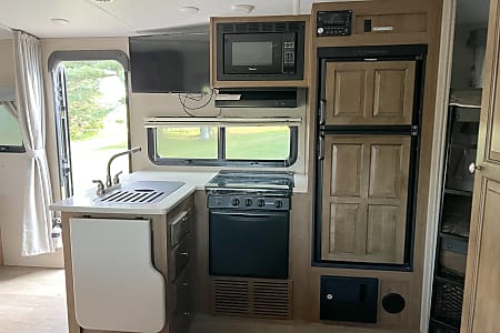 Travel trailer