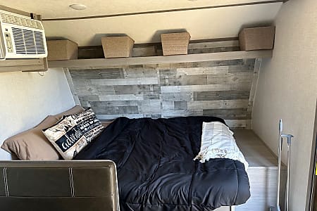 Travel trailer