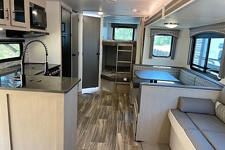 Travel trailer