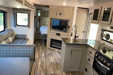 Travel trailer