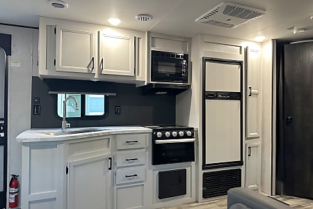 Travel trailer