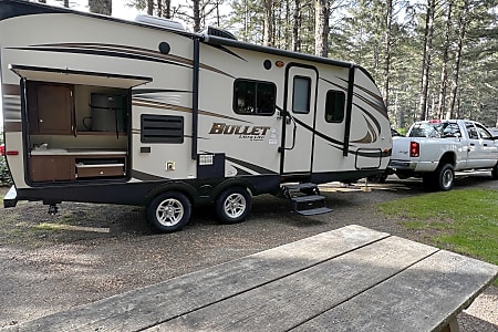 Travel trailer