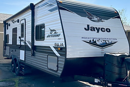 Travel trailer