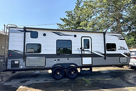 Travel trailer