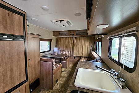 Travel trailer