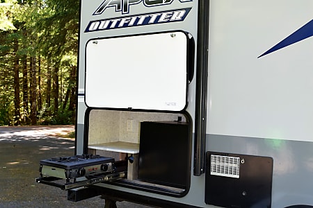 Travel trailer