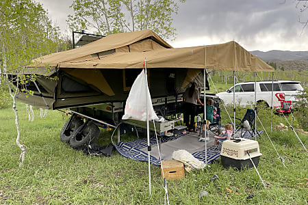 Folding trailer