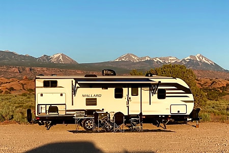 Travel trailer