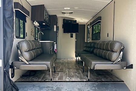 Travel trailer