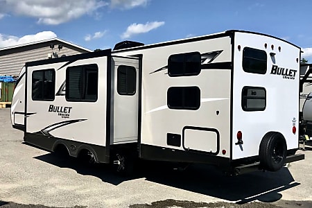 Travel trailer