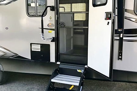 Travel trailer