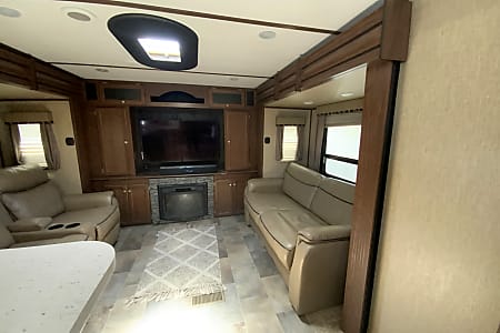 Travel trailer