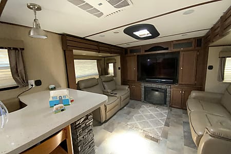 Travel trailer