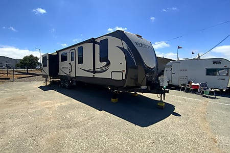 Travel trailer