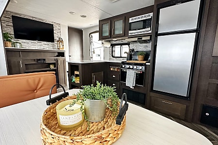 Travel trailer