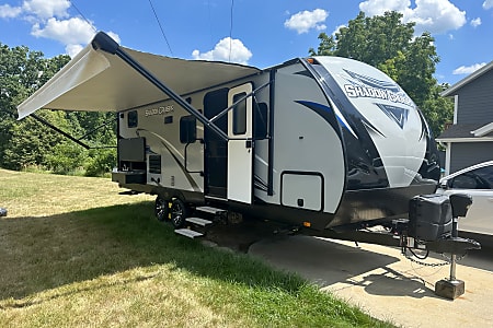 Travel trailer