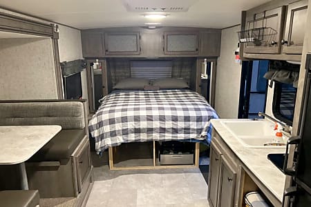 Travel trailer