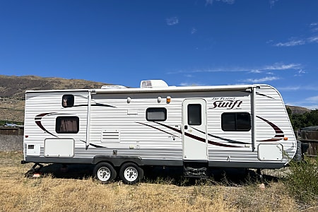 Travel trailer