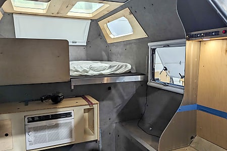 Truck Camper