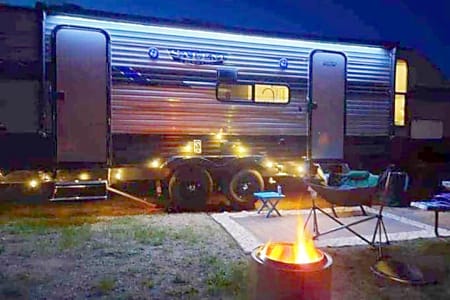 Travel trailer