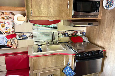 Travel trailer