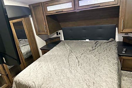 Fifth-wheel