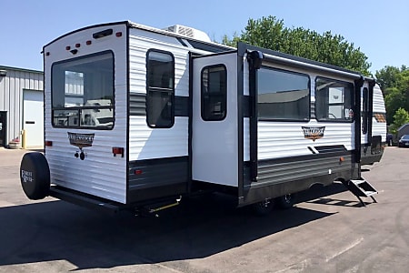 Travel trailer