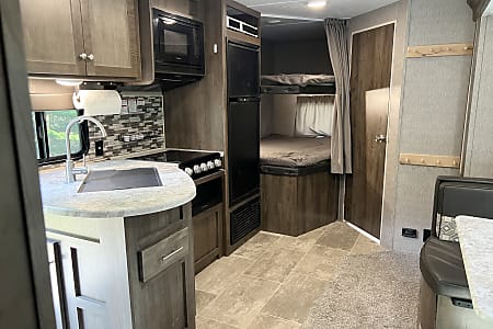 Travel trailer