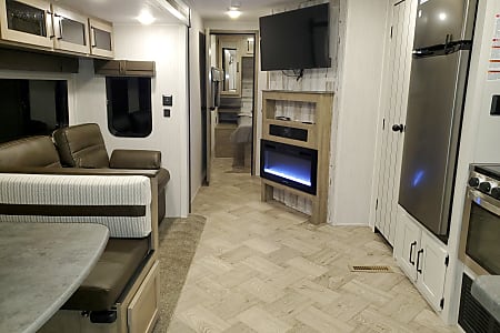 Travel trailer