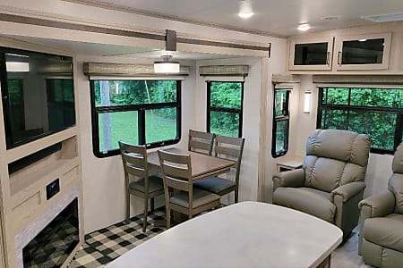 Travel trailer