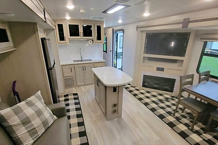 Travel trailer