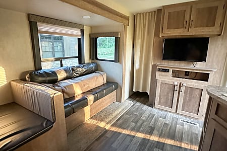 Travel trailer