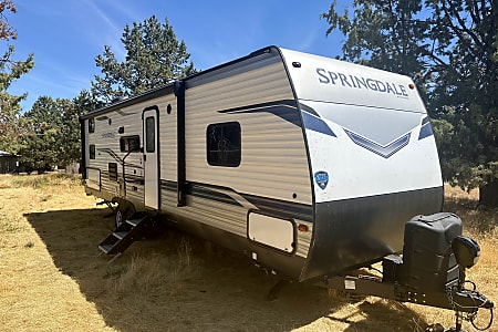 Travel trailer