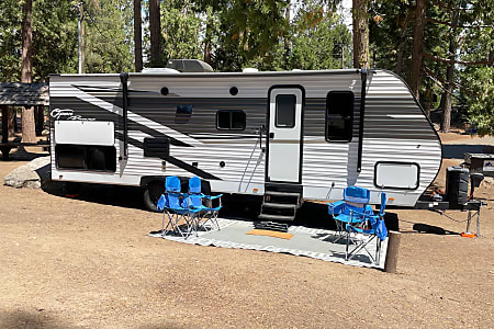 Travel trailer