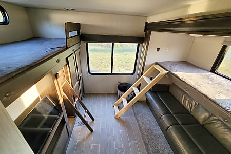 Travel trailer