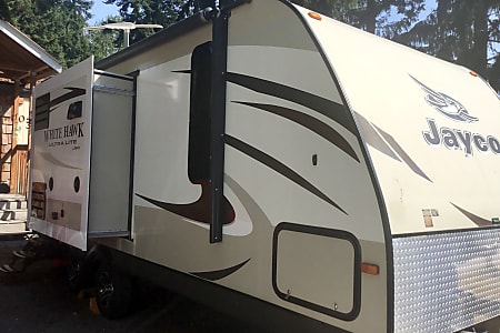 Travel trailer