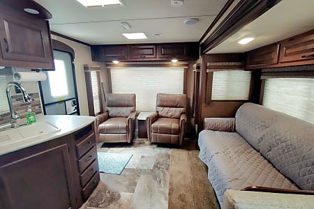 Travel trailer