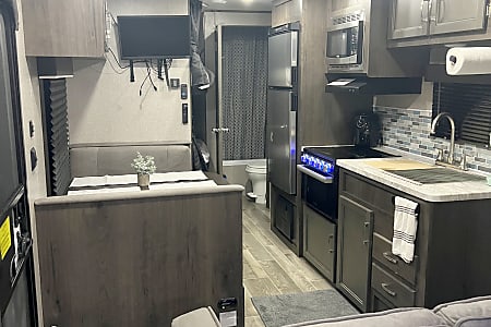 Travel trailer