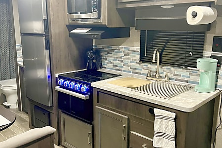 Travel trailer