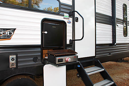 Travel trailer