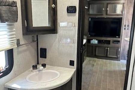 Travel trailer